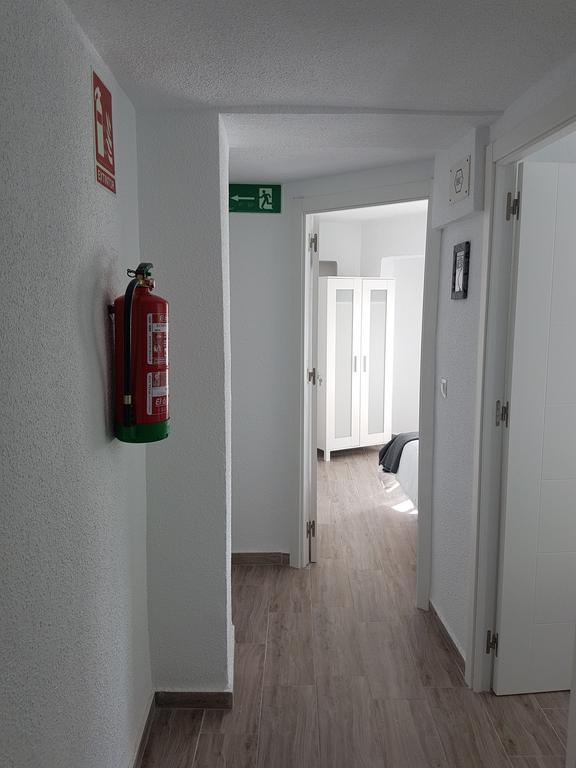 Guesthouse Central Alicante Dış mekan fotoğraf